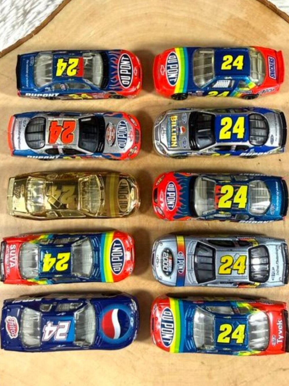 Vintage Set of 10 Jeff Gordon #24 NASCAR 1/64 Scale Die Cast Cars! Gold Car!